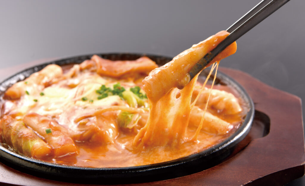 韓国屋台のチーズトッポギ | 焼肉セナラ | 国産和牛と厳選素材にこだわって50年。埼玉県展開の焼肉「セナラ」