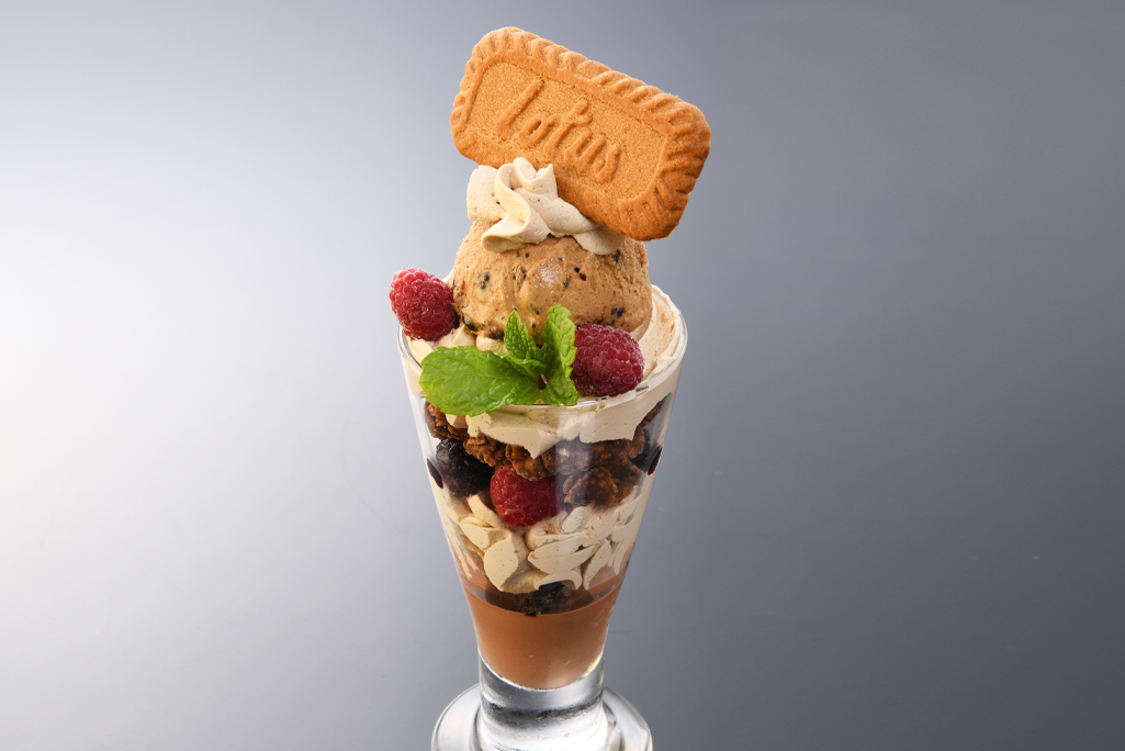 コーヒー香るチョコパフェ