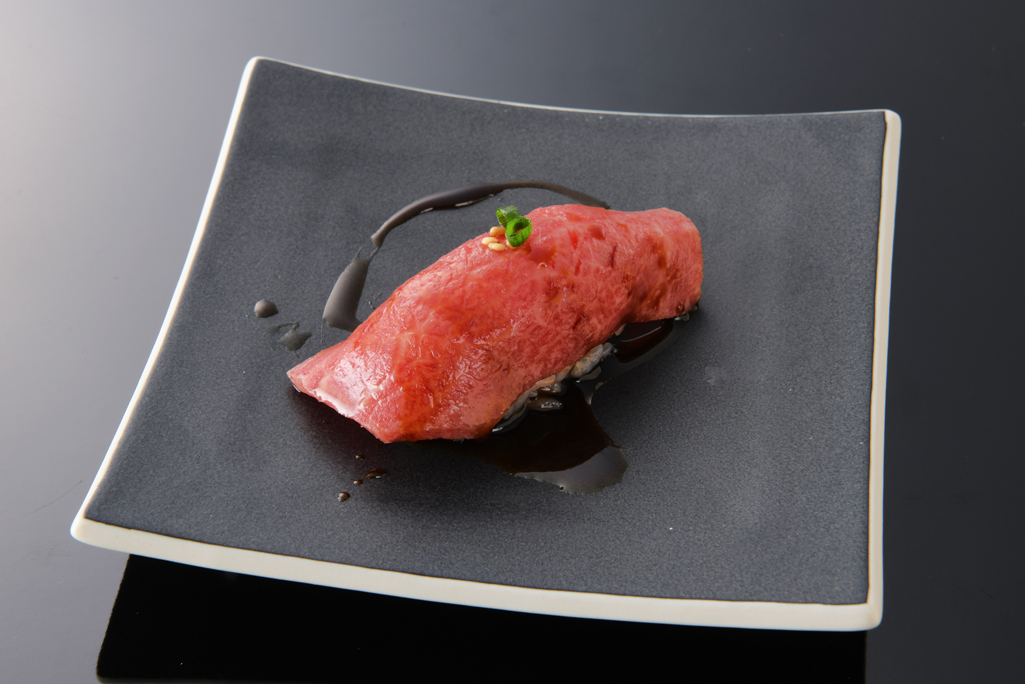和牛赤身の炙り寿司